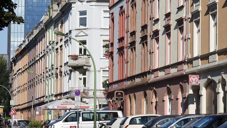 Die Wirtschaft wird sich nur langsam von der momentanen Ausnahmesituation erholen. Das wirkt sich auch auf den Immobilienmarkt aus.