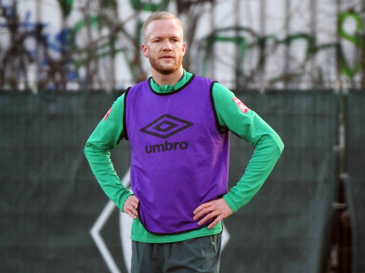 Kevin Vogt soll die löchrige Bremer Abwehr stopfen helfen - und ein wenig Glück zurückbringen in die Werder-Defensive.