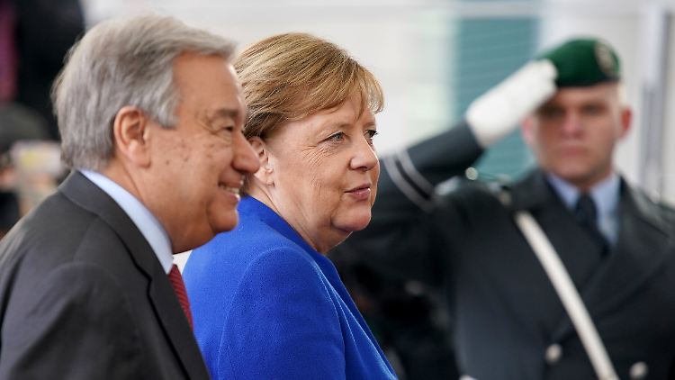 Merkel und UN-Generalsekretär Antonio Guterres bitten zur Libyen-Konferenz nach Berlin.