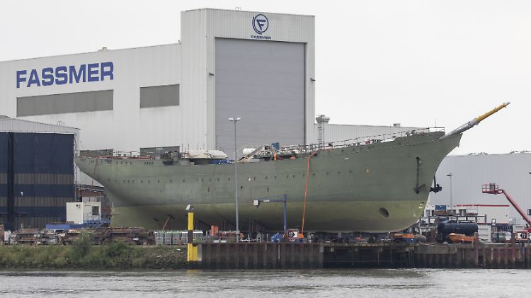 Von der alten Schönheit der Gorch Fock ist aktuell nicht viel zu sehen.