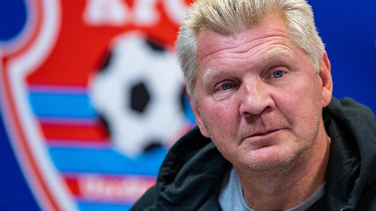 Stefan Effenberg will mit dem KFC Uerdingen so schnell wie möglich raus aus der 3. Liga.