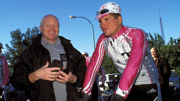Stets gemeinsam: Rudy Pevenage und Jan Ullrich im Januar 1999.