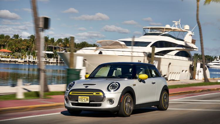 Der Mini Cooper SE fährt als Stromer auf jeden Fall so gut wie ein Cooper S.