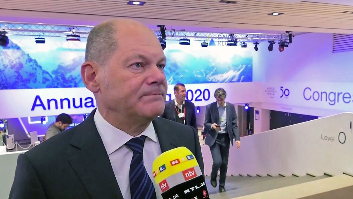 ScholzDavos.jpg