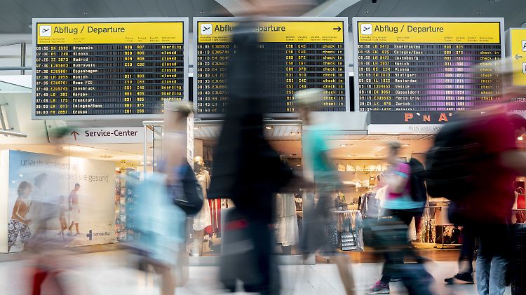 Mit Tegel wird der nach Passagierzahlen viertgrößte deutsche Flughafen im Herbst voraussichtlich schließen.