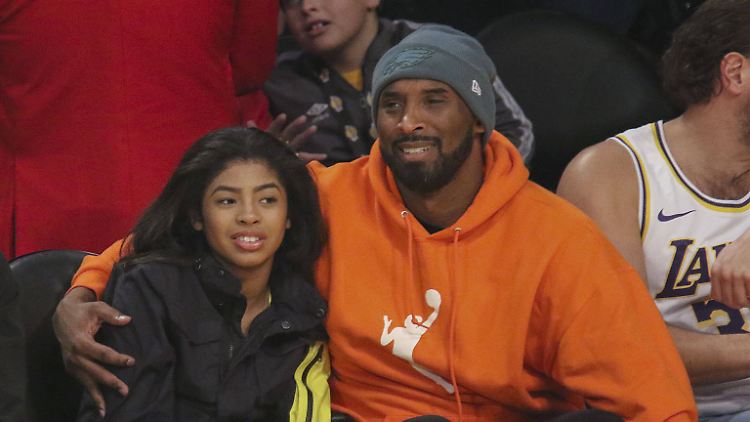 Lakers-Star Kobe Bryant und seine Tochter Gianna im Dezember 2019.