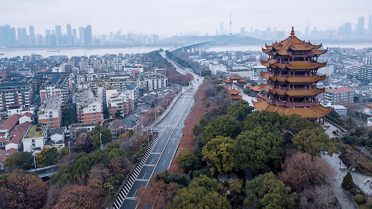 Gespenstische Leere in Wuhan: In den Straßen der Millionenmetropole ruht der Verkehr.