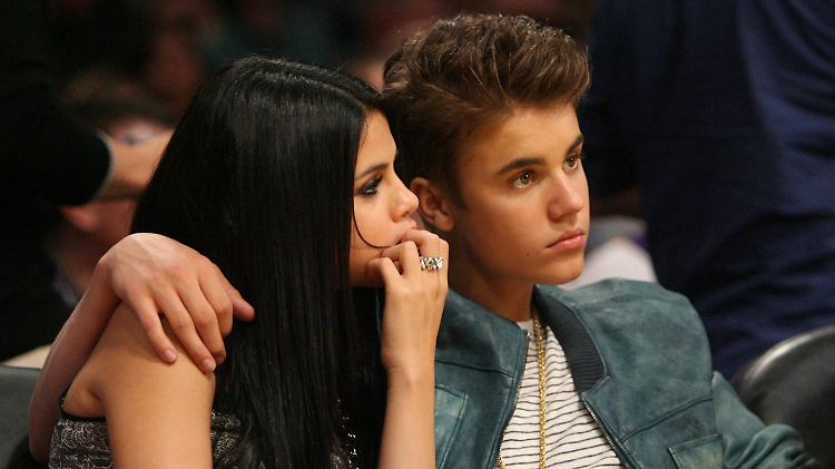 Selena Gomez und Justin Bieber, hier 2012, waren zwischen 2011 und 2018 mal zusammen, mal getrennt.