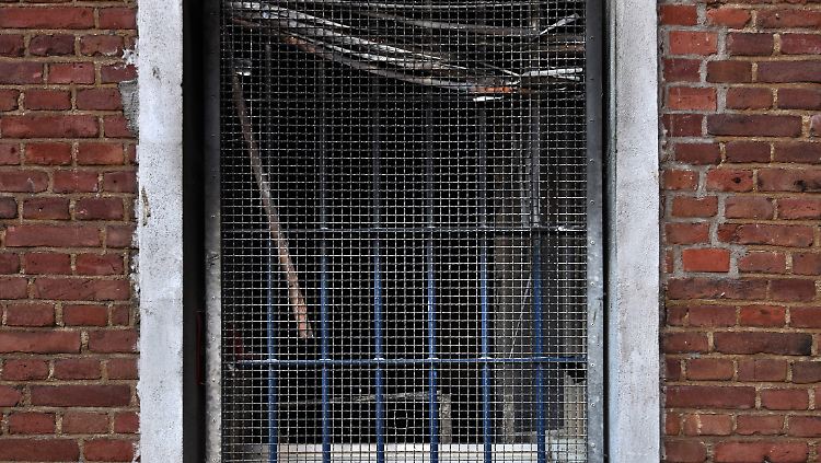 Was passierte in Amad A.s Zelle in der JVA Kleve und warum kam er überhaupt in Haft? Der parlamentarische Untersuchungsausschuss hat mehr Fragen als Antworten.