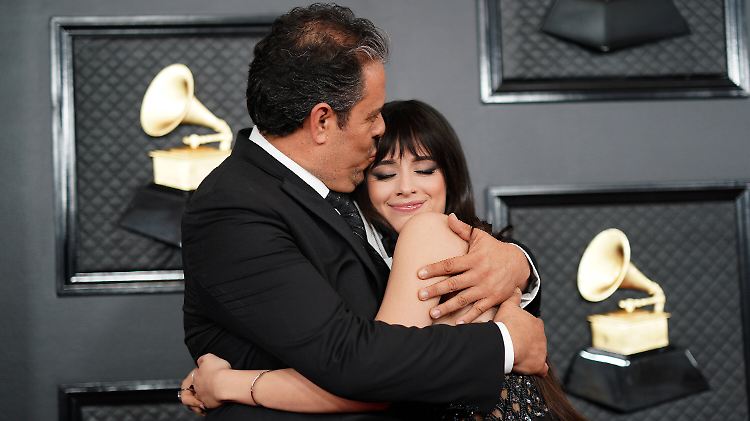 Camila Cabello und der erste Mann, der sie geliebt hat - ihr Vater.