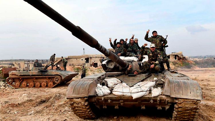 Einheiten des syrischen Machthabers Assad auf dem Vormarsch.