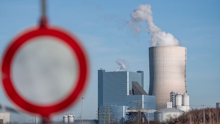Trotz des beschlossenen Kohleausstiegs geht das neue Kraftwerk Datteln 4 ans Netz.