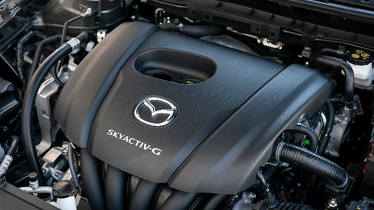 Der Skyactive-G 90 M Hybrid leistet 90 PS und generiert ein maximales Drehmoment von 148 Newtonmetern.