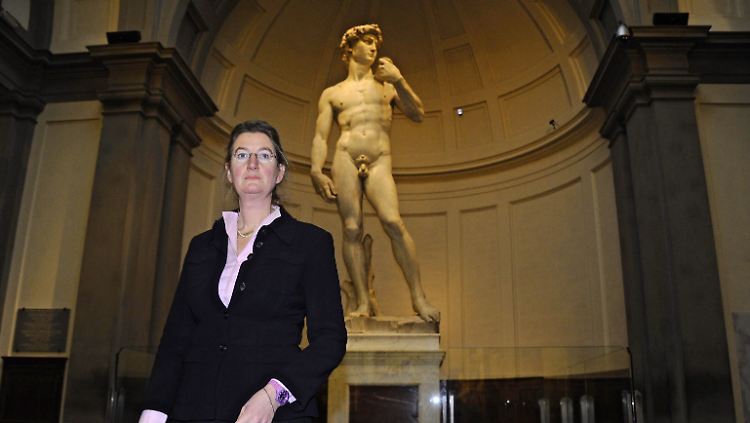 Cecilie Hollberg ist wieder Herrin über die Galleria Dell'Accademia in Florenz - und damit über Michelangelos berühmte David-Skulptur.