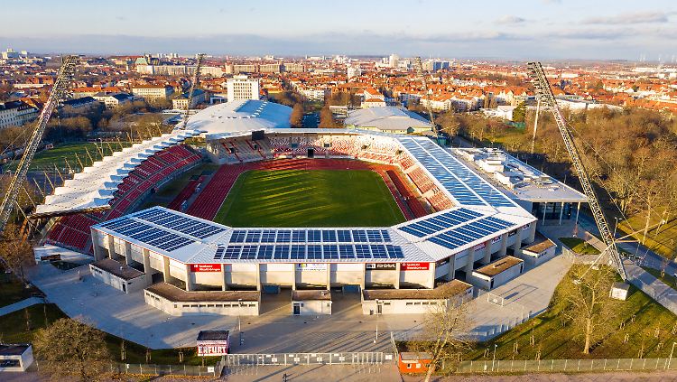 Der Steigerwaldstadion in der Landeshauptstadt.