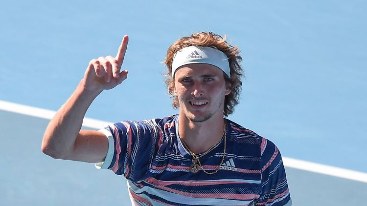 Es geht aufwärts für Alexander Zverev. Der Hamburger präsentiert sich in Melbourne locker und ist damit erfolgreich.