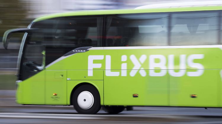 Fernbusse gelten wie die Bahn als klimafreundlich.