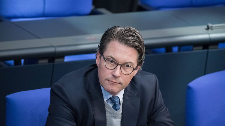 Die Vergabe des Maut-Systems könnte Andreas Scheuer aus dem Amt befördern.