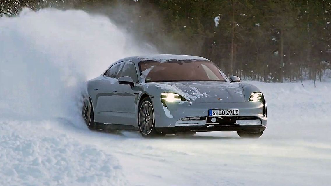 PorscheTaycanDriftEis.jpg