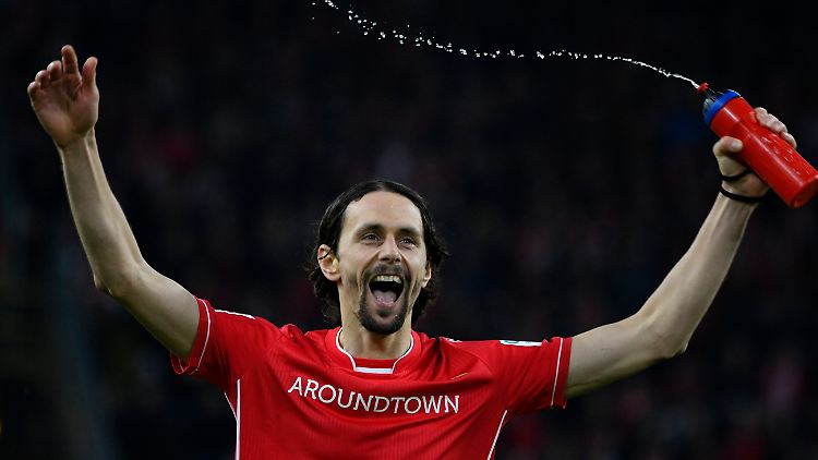 Euphorischer als Neven Subotic hat man selten einen Bundesligaprofi unmittelbar nach einer 0:5-Niederlage gesehen.