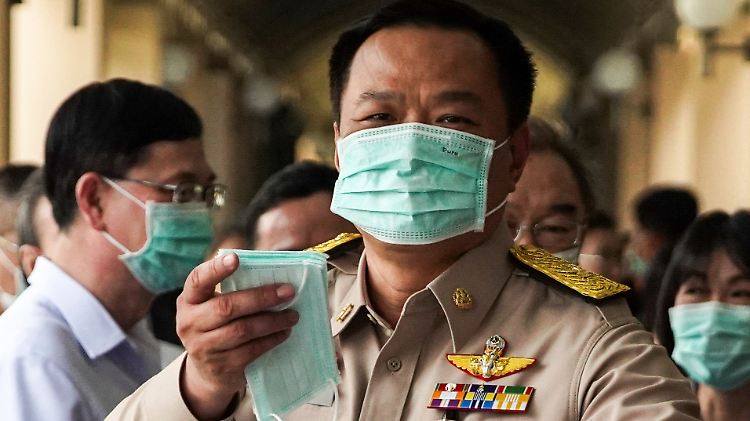 Anutin Charnvirakul, Thailands Gesundheitsminister und stellvertretender Ministerpräsident.