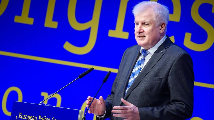 Bundesinnenminister Seehofer will den Grenzschutz während der deutschen EU-Ratspräsidentschaft ausweiten.