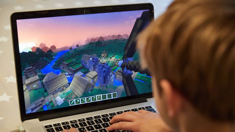 Um sich die Zeit zu vertreiben, greifen viele Chinesen zu Online-Spielen.