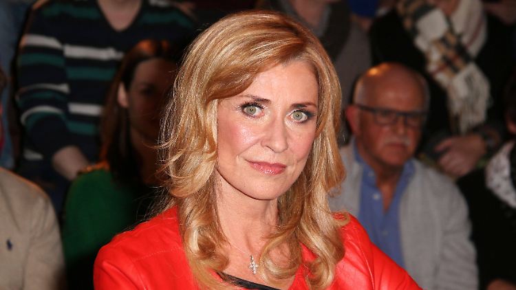Ihre Familie habe den Tod sehr "atypisch" verarbeitet, sagte Wöhrl.