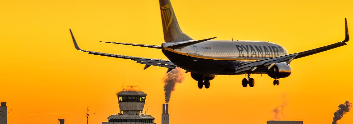 Sollte die "Hysterie" über Corona bis zum Sommer anhalten, will Ryanair die Nachfrage mit niedrigen Preisen anregen, so der Airline-Chef O'Leary.