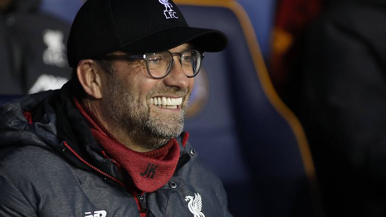 Die Laune von Jürgen Klopp ist gut. Sehr gut sogar. Die "Mini Reds" haben seinem FC Liverpool nämlich den Verbleib im FA Cup gesichert.