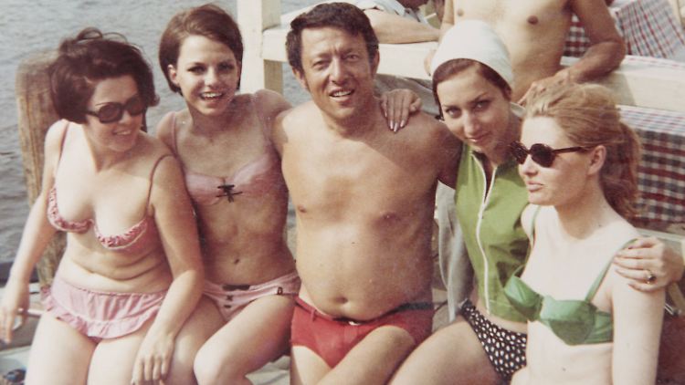 Die Frauen konnten ihm anscheinend nicht widerstehen: Rolf Eden.
