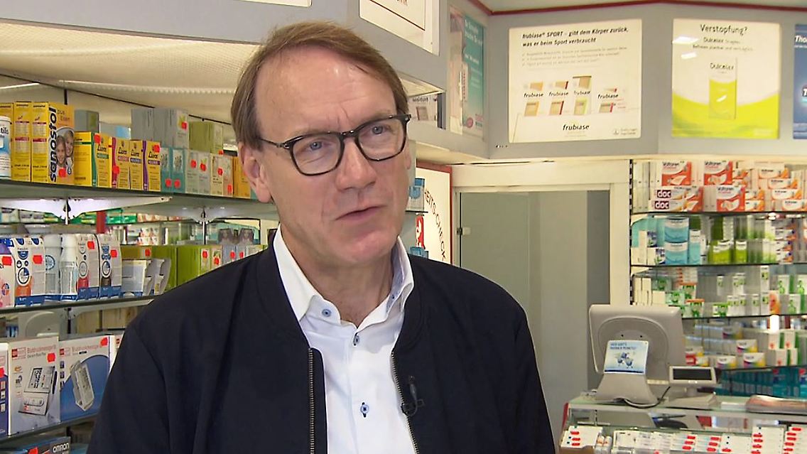 Apotheke Coronavirus Mundschutz.JPG
