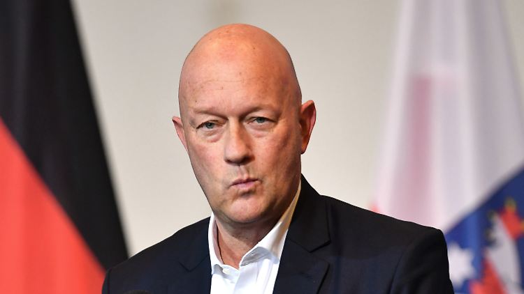 FDP-Politiker Thomas Kemmerich bleibt vorerst Ministerpräsident von Thüringen.
