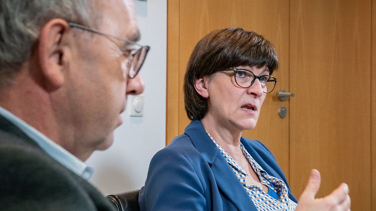 Auch im Job muss es möglich sein. sich ständig weiterzuentwickeln - findet zumindest SPD-Parteichefin Saskia Esken.