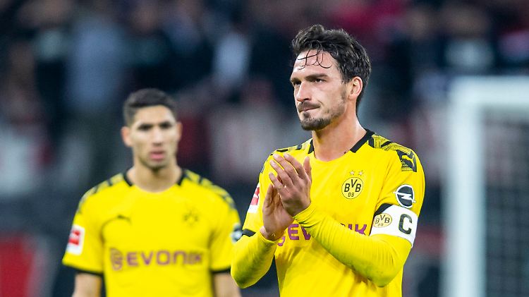 "Schaffen es über fast 90 Minuten, das Spiel zu diktieren", klagt Mats Hummels (re.),