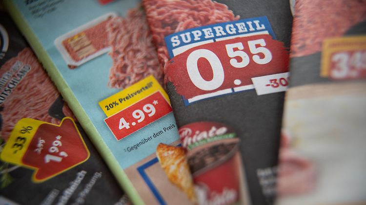 Umstrittene Preisaktionen für Lebensmittel gefallen gerade Bauern überhaupt nicht.