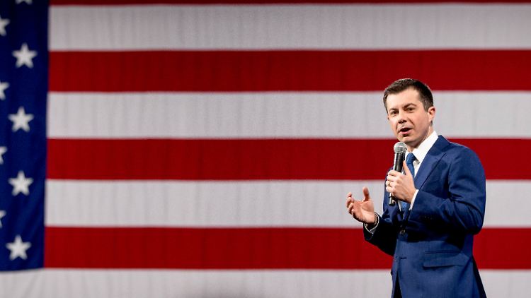 Nach seinem starken Abschneiden in Iowa wird Buttigieg zunehmend von Gegnern attackiert - wegen seiner geringen politischen Erfahrung.
