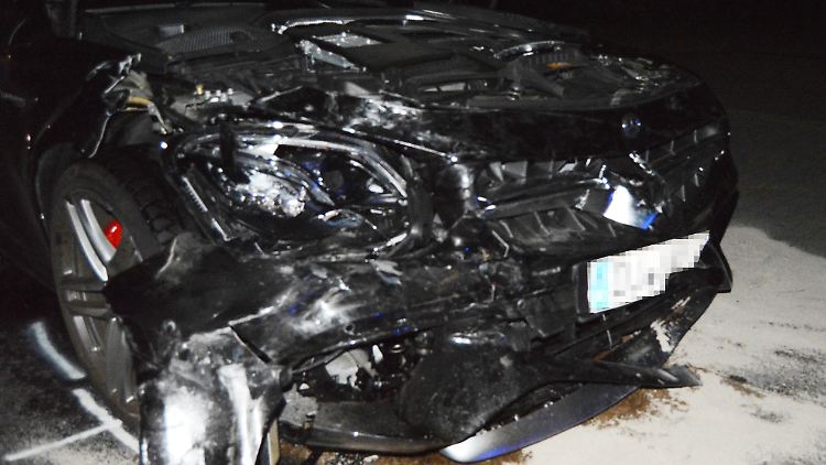 Der wegen Mordes angeklagte Kosovare erreichte laut Staatsanwaltschaft Spitzengeschwindigkeiten von über 160 Kilometer pro Stunde, bevor er in den Kleinwagen der 43-Jährigen krachte.