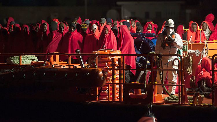 Die Suche nach einem weiteren Boot geht noch weiter.