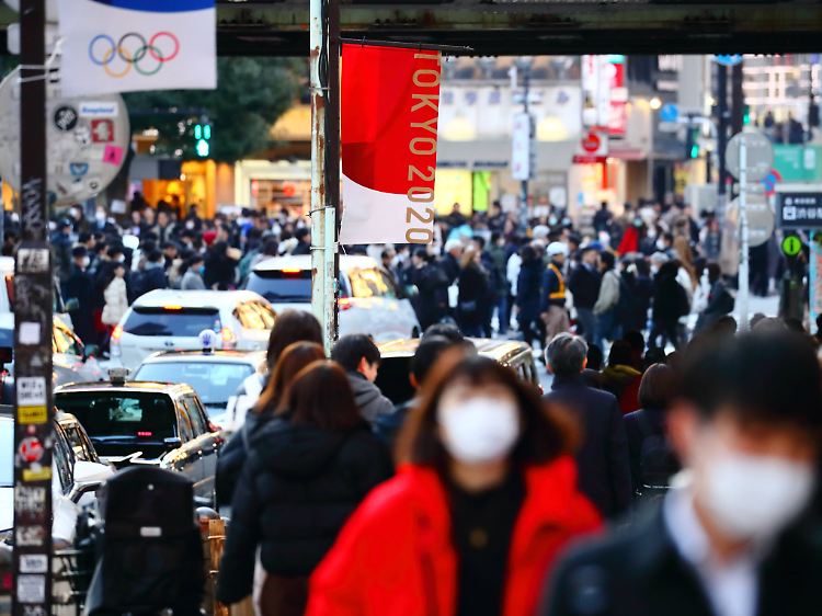 Die Olympischen Spiele und der Schutz vor dem Coronavirus sind in Tokio allgegenwärtig.