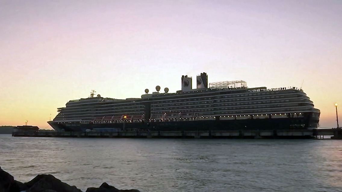 KreuzfahrtQuarantäne.jpg