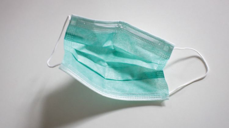 Weltweit ist das Virus inzwischen bei Menschen in mehr als zwei Dutzend Ländern nachgewiesen.