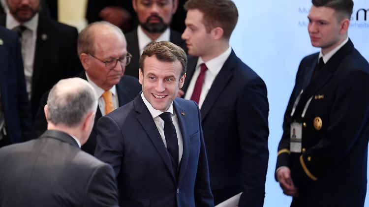 Fordert eine "glaubwürdige" EU-Strategie gegenüber Moskau: Frankreichs Präsident Emanuel Macron auf der Münchner Sicherheitskonferenz.