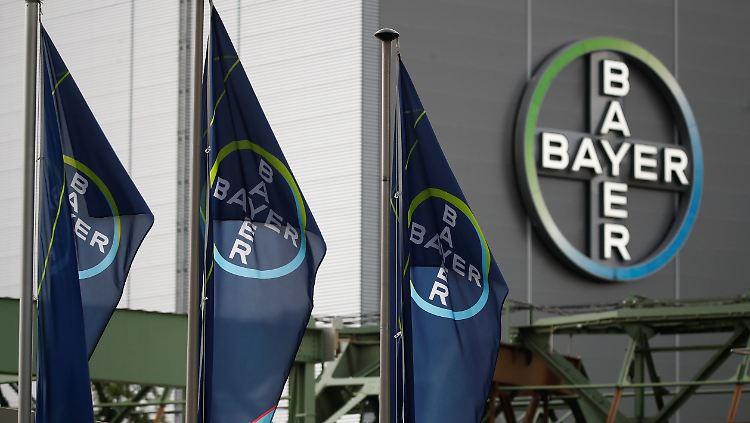 Laut Bayer sei die richtige Anwendung des umstrittenen Pflanzenschutzmittels entscheidend.