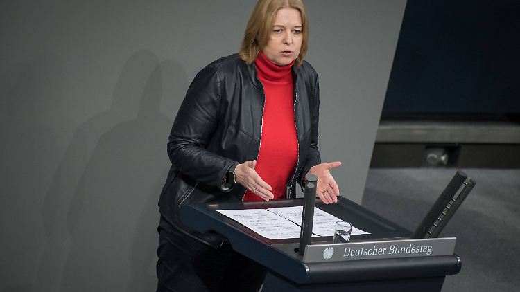 SPD-Fraktionsvize Bas - ihre Partei will den Eigenanteil deckeln.