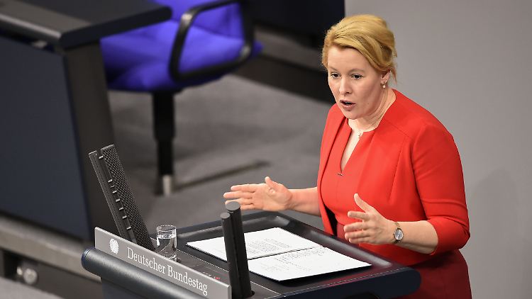 Familienministerin Giffey würde die Frauenquote "in diesem Jahr gerne hinbekommen".