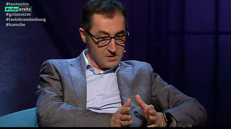 Screenshot Timeline Özdemir.JPG