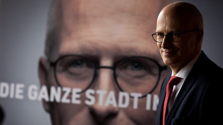 Führt Peter Tschentscher die Hamburger SPD zu einem deutlichen Wahlsieg - oder holt ihn der CumEx-Skandal ein?