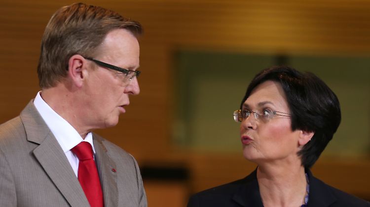 2014: Ramelow löst Lieberknecht an der Thüringer Regierungsspitze ab.
