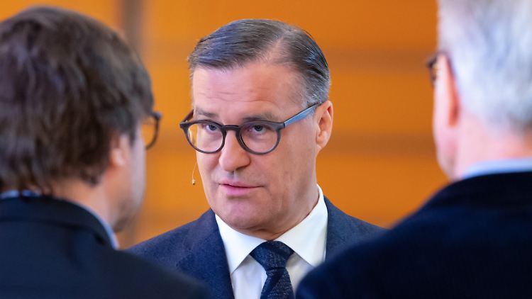 Osram-Chef Berlien musste auf der Hauptversammlung deutliche Kritik einstecken.